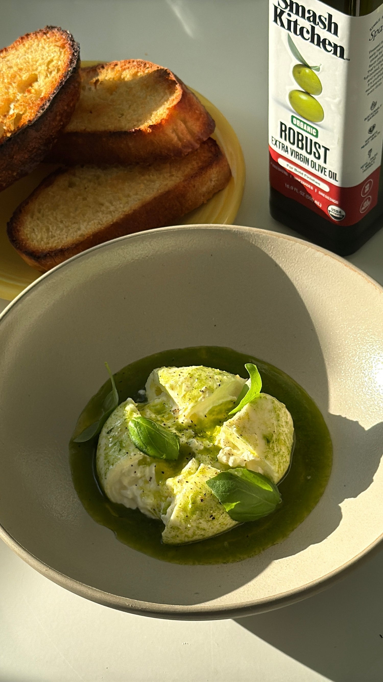 Load video: Burrata with Basil Oil