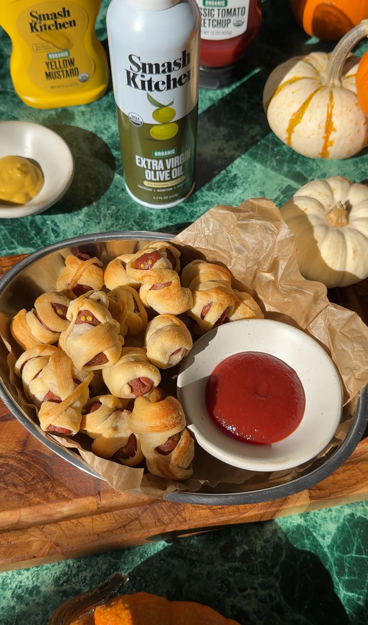 Load video: Mini Cocktail Mummies